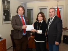 Oelde’li Türklerden Mehmetçik Vakfı’na bağış yapıldı