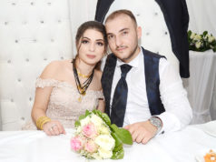 Veyselcan ile Hilal dünya evine girdiler Veyselcan ve Hilal Öztürk objektifine böyle poz verdiler.