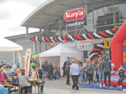 Kaya Center 10. yılını kutladı Bielefeld-Brackwede'deki Kaya Center'in 10. yıl kutlamasına ilgi büyük oldu.