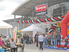 Kaya Center 10. yılını kutladı Bielefeld-Brackwede'deki Kaya Center'in 10. yıl kutlamasına ilgi büyük oldu.