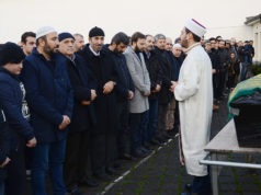 Sedat Köklüce’nin cenazesi Bayburt’a gitti Baba Hürrem Köklüce, oğlunun cenazesine bakıp bakıp ağladı.