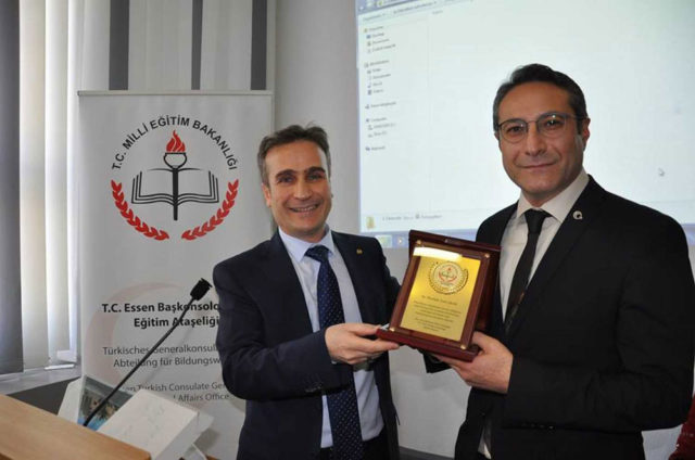 Doç. Dr. Mehmet Fikret Arargüç ve Mustafa Toni Aksu