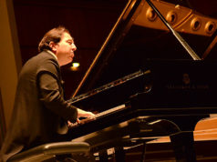 Fazıl Say Bielefeld’de hayranlarıyla buluştu Fazıl Say, müthiş program yaptı.