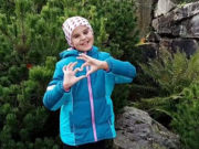 Minik Lejla hastalığa yenik düştü Lejla, kemik kanserine yenik düştü.