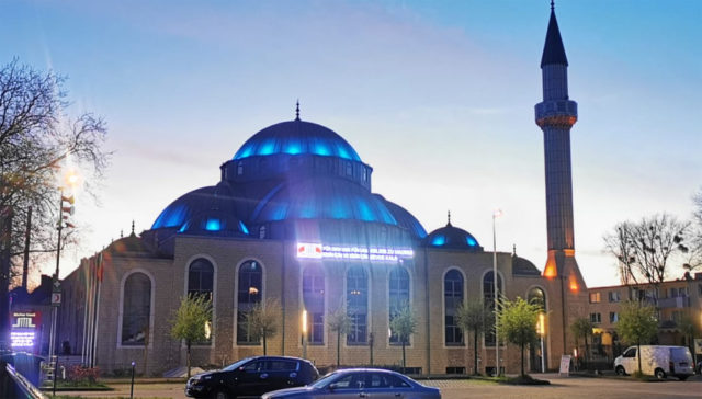 DİTİB Marxloh Cami. Fotoğraf: Hayrettin ÖZCAN