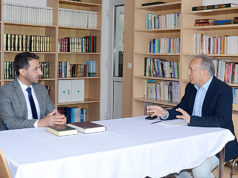 Din görevlisi İnalpulat: „Sağlık olmadan ibadet olmaz“ Ahmet Hamdi İnalpulat ve Adnan Öztürk, Fotoğraf: Fatma Öztürk