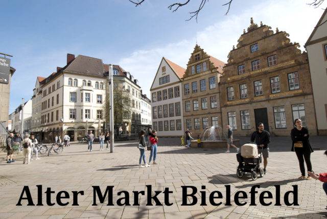 Alter Markt Bielefeld meydanı. Fotoğraf: Adnan Öztürk