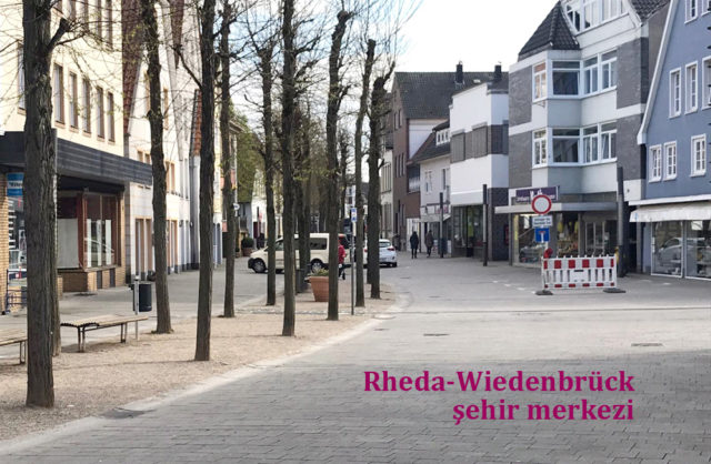 Rheda-Wiedenbrück, Berliner sokağı alışveriş merkezi.