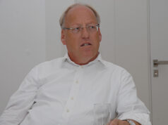 Bielefeld’de ‚Pit Clausen‘ kaldı, Hamm’da ‚Thomas Hunsteger Petermann‘ veda etti