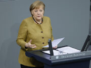 Aşı olmayanlar pek çok yere giremeyecek ve etkinliklere katılamayacak