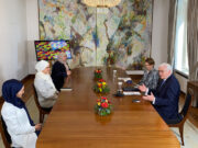 Almanya Cumhurbaşkanı Steinmeier Müslüman kadınları kabul etti