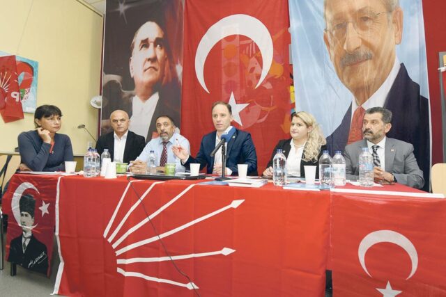 Deniz-Yavuzyılmaz-Bielefeld'de-partililerle-bulustu