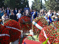 Türk Dünyası‘na AŞIK GANİYE PAŞAYEVA son yolculuğuna uğurlandı