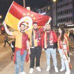 Galatasaray_Bielefeld-taraftarlari_3
