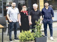 Tuna Restoran el değiştirdi