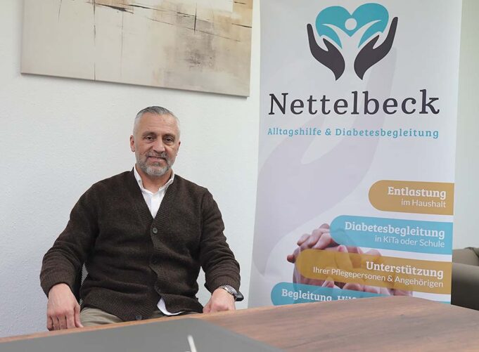 BAKIMA MUHTAÇ OLANLARA DESTEK VERİYORUZ