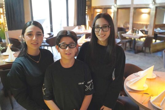 Babalarının yolunda giden kardeşler, TUSÉ Altes Fährhaus restoranını işletiyorlar