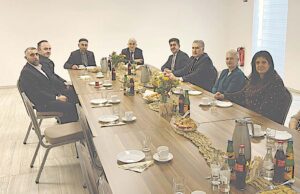 Süryani Cemaatine İadei ziyaret