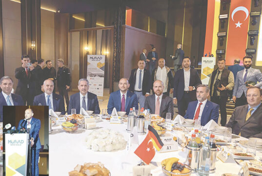 MÜSİAD Genel Başkanı Burhan Özdemir, „Tayyip Erdoğan inancın buluşturduğu bir noktada birleşti“