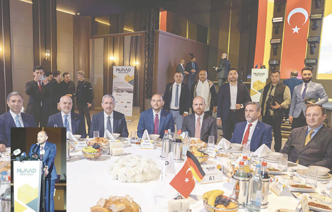 MÜSİAD Genel Başkanı Burhan Özdemir, „Tayyip Erdoğan inancın buluşturduğu bir noktada birleşti“