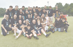 Rheda-Wiedenbrück Yıldızspor çifte şampiyonluğa imza attı